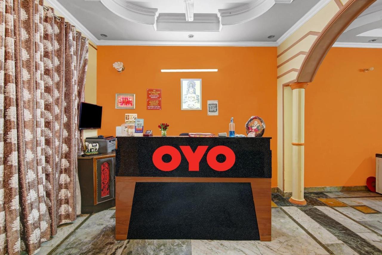 Hotel Oyo Galaxy Plaza Ghaziabad Exterior foto